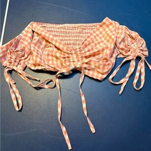 Adjustable Scrunch Crop Top. Pink plaid Summer Crop. Size Small